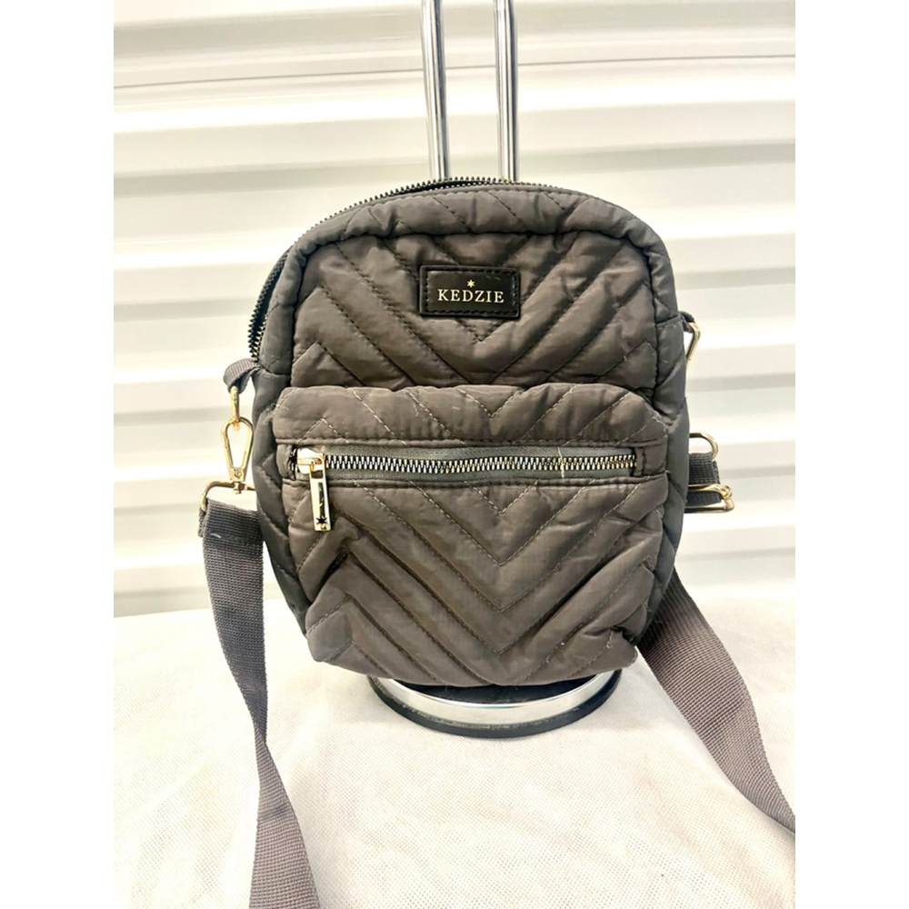 Kedzie Cloud 9 quilted puffer convertible sling bag in gray